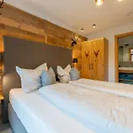 Tauernsuites By Mimi Apartment *